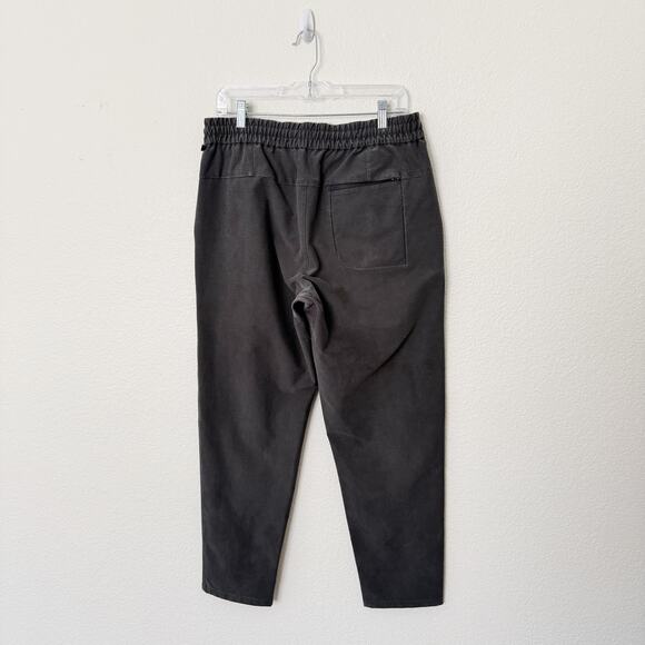[Lululemon] Graphite Gray Utilitech Pull-On Stretch Bowline Pants Size Large L - Picture 3 of 11